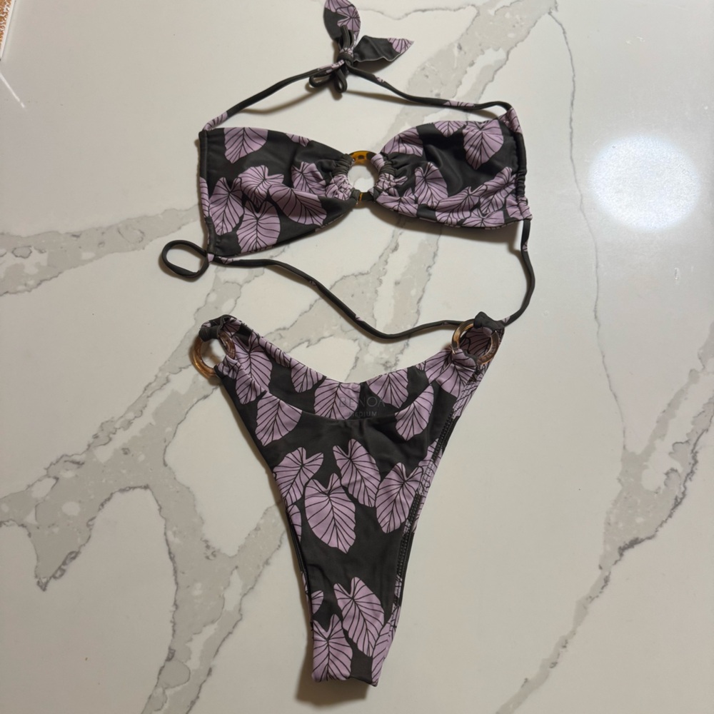 Benoa Swim Set